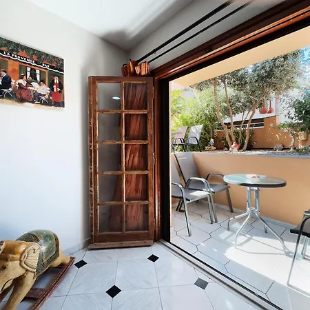 Eleni Seaside Appartement Platanés