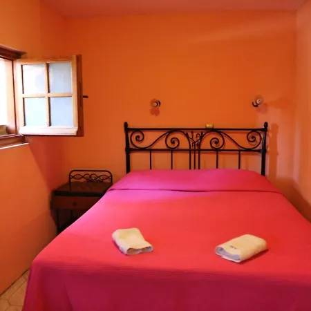 Eleni Seaside Apartment Platanias (Crete)